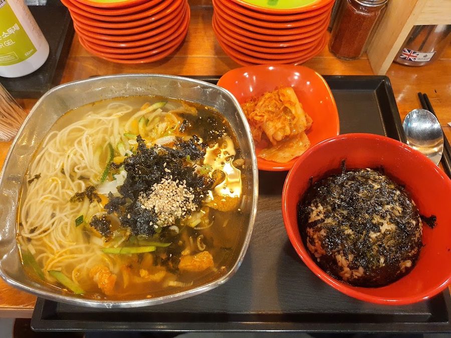 Mijeong Guksu 0410 Dongyeouido Branch