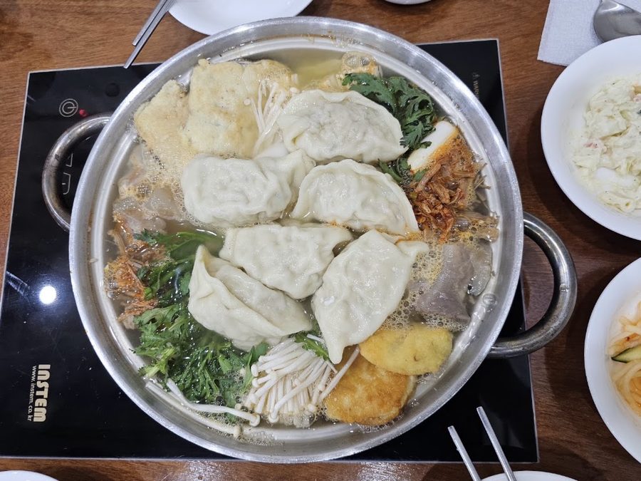 Pyongan Dumpling House