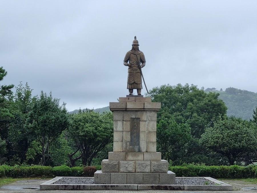 南望山彫刻公園