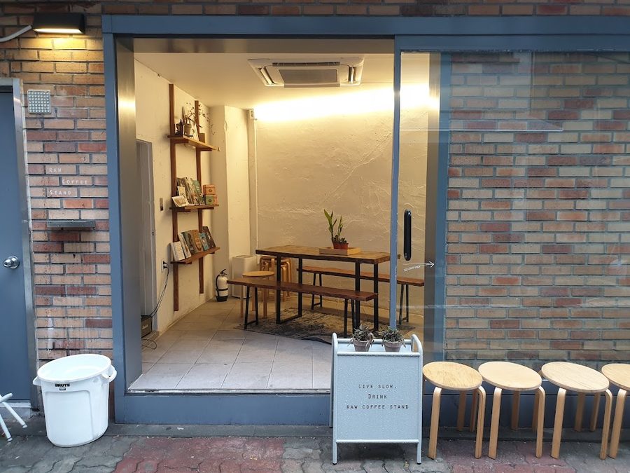 Raw Coffee Stand