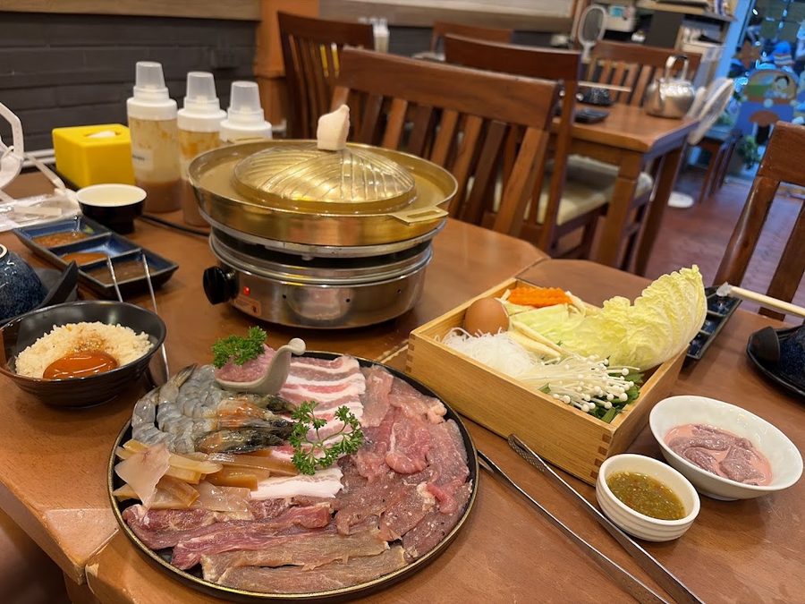 Saneh Mookrata เสน่ห์ หมูกระทะ