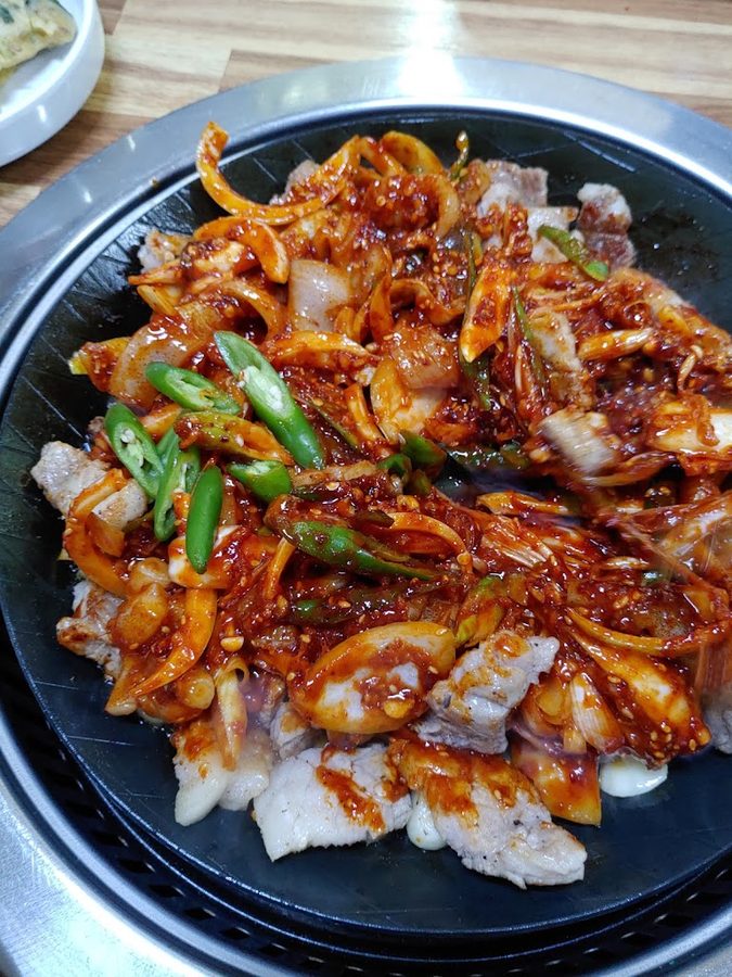 千年手刀削麵&三層肉