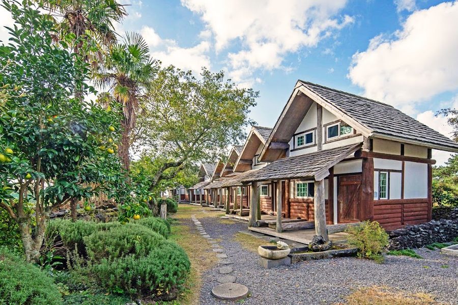 Meongmeong Place