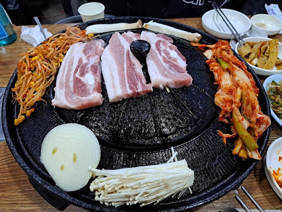 灶孔陳年泡菜五花肉