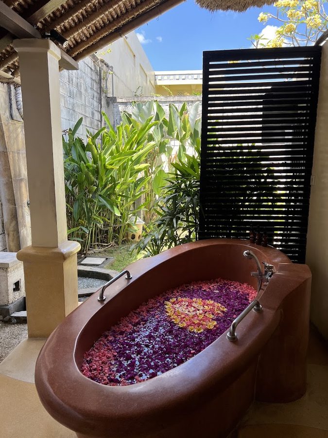 Lagoon Spa Seminyak