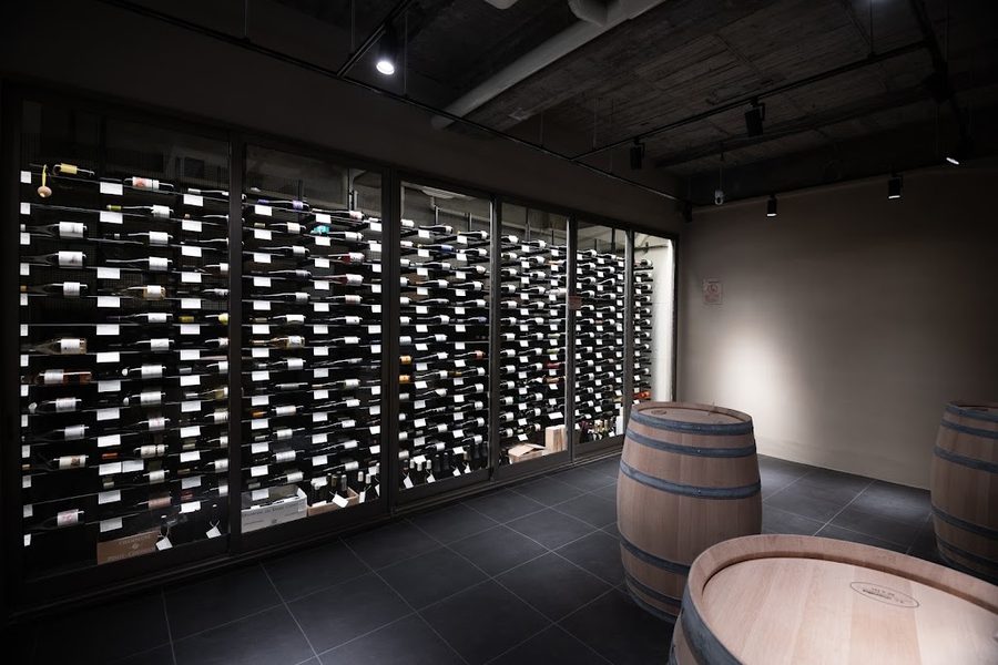 Kakeru Komojinoa Fine Wines & Champagnes