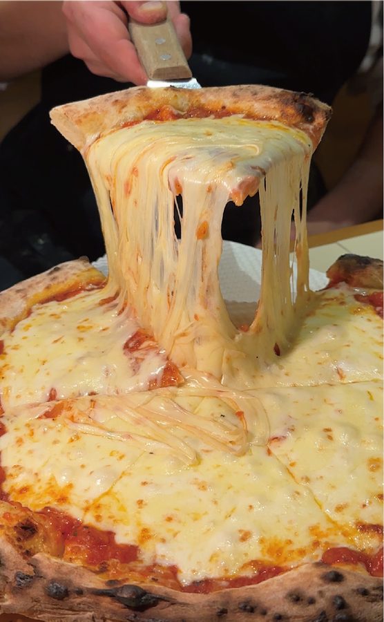 Bruette Pizza Dadaepo Beach