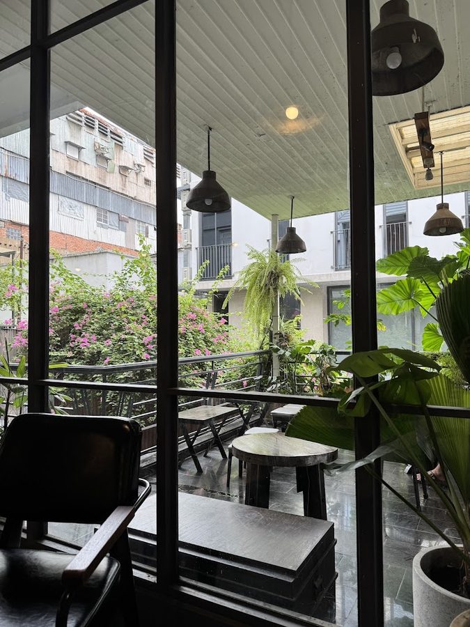 Là Việt Coffee Saigon (Hai Bà Trưng)