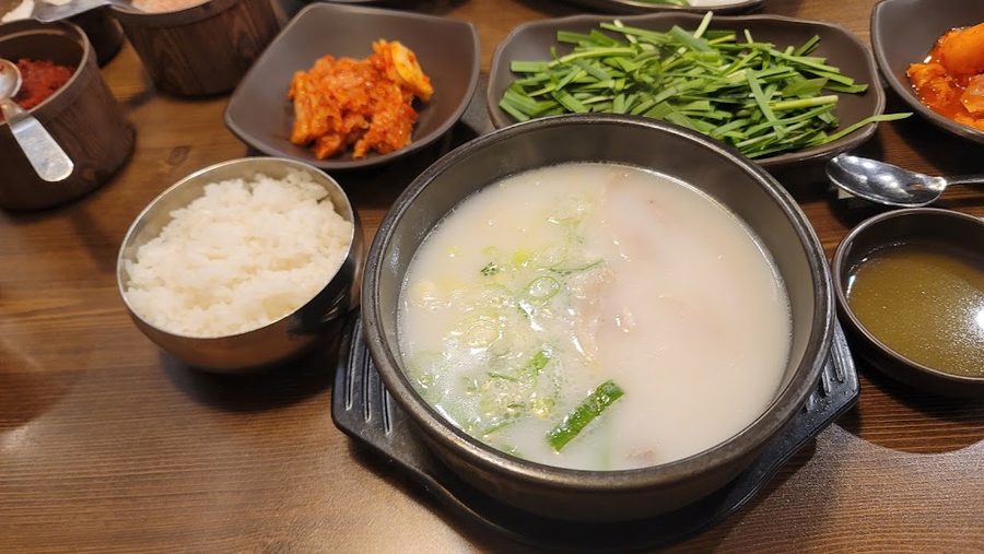 土潭豬肉湯飯 釜山鎮站