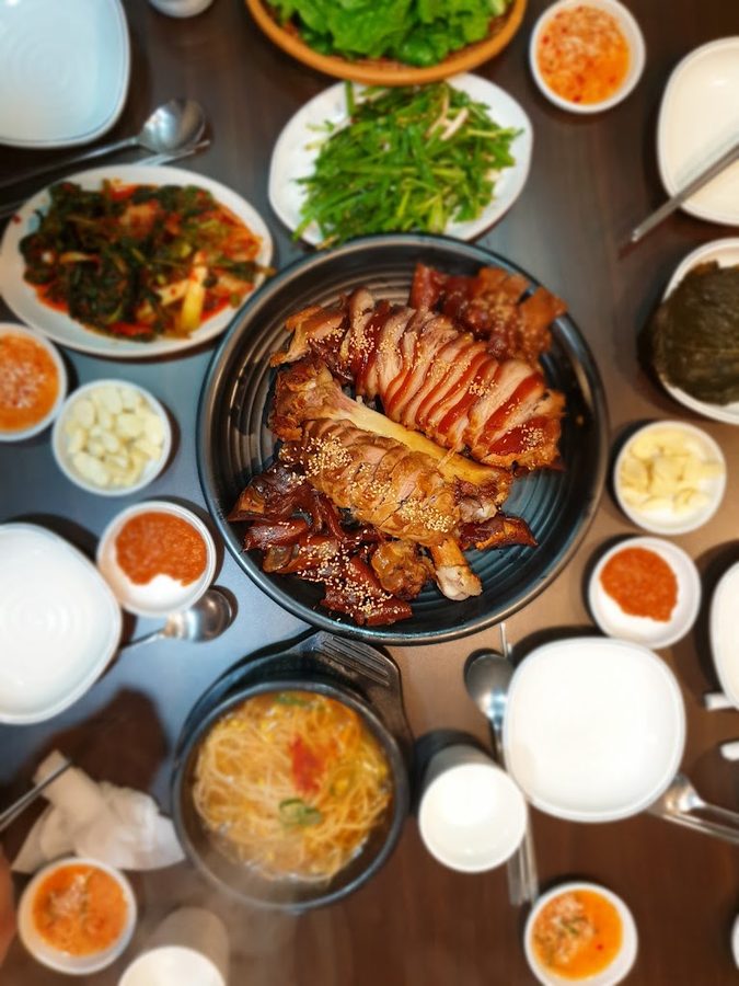 王室豬腳&菜包肉