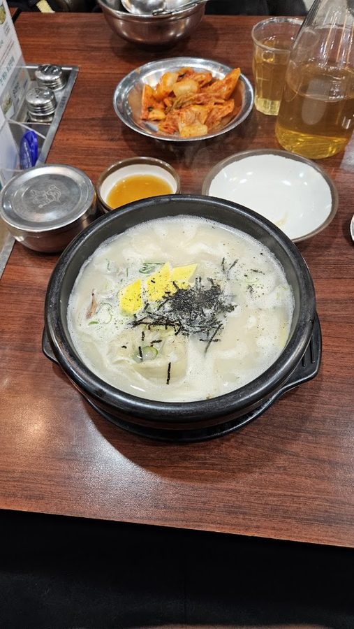 Sinseon Seolnongtang
