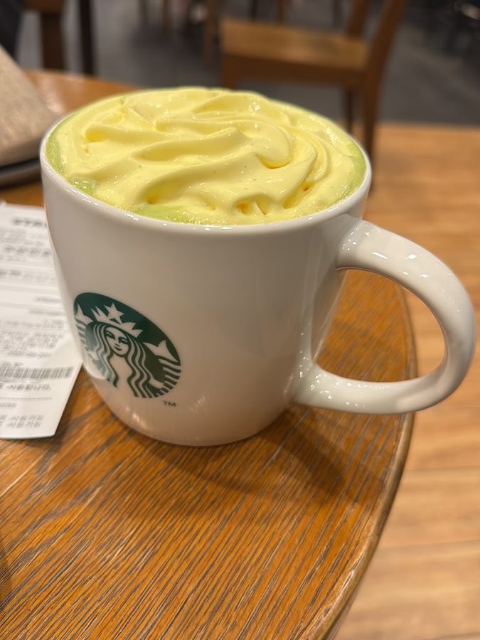 Starbucks Yeoksam Lucky