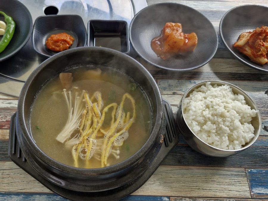 Pungmiga Dwaeji Meongneun Nal