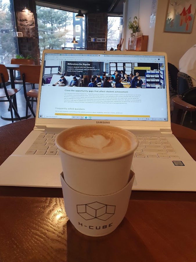 CAFE HCUBE