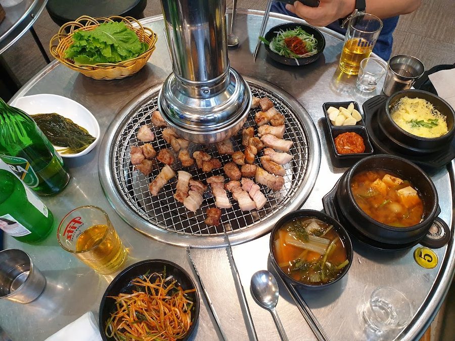 Jeju Dwaejijip