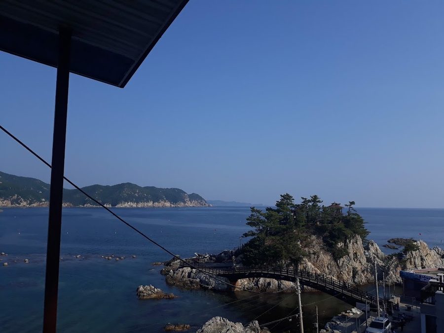 長湖迎日民宿生魚片店