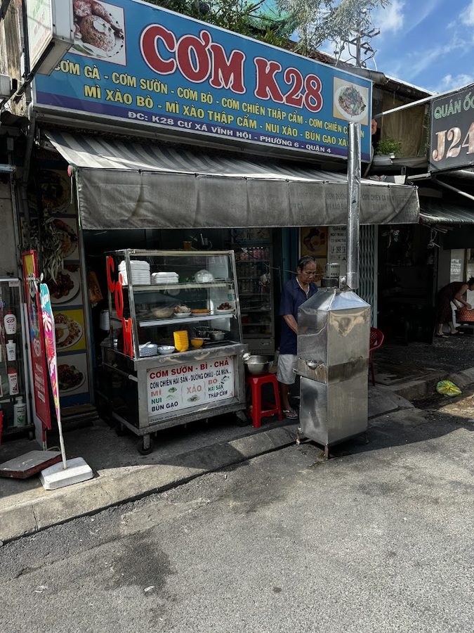 Quán cơm K28