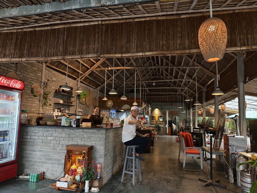The Basket Boat Cafe & Restaurant