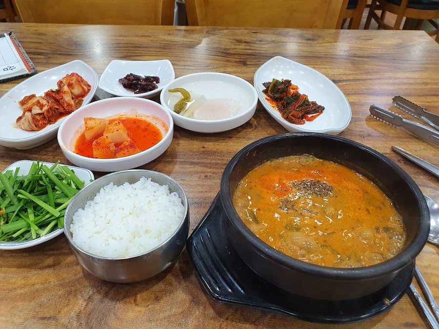 관악산가마솥삼계탕