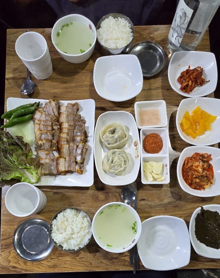 명동칼국수 보쌈