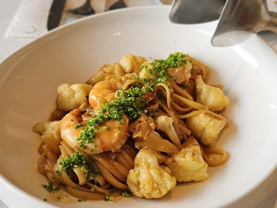 PKM Garden Restaurant & Cafe