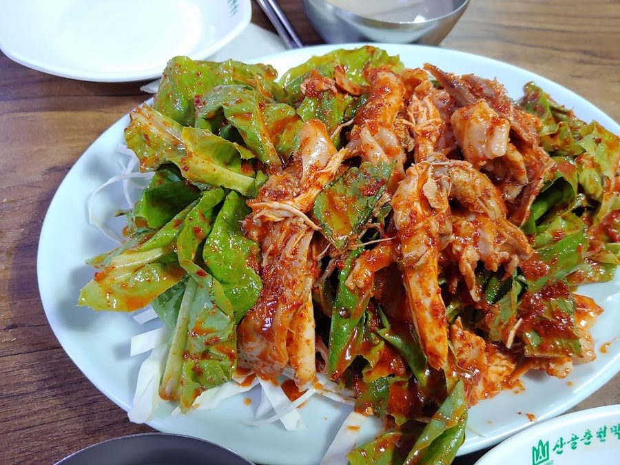 San-gol Myeonok Chuncheon Mak-Guksu