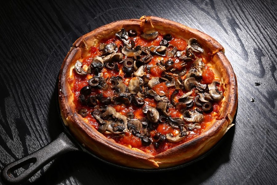 Made in Chicago Pizza