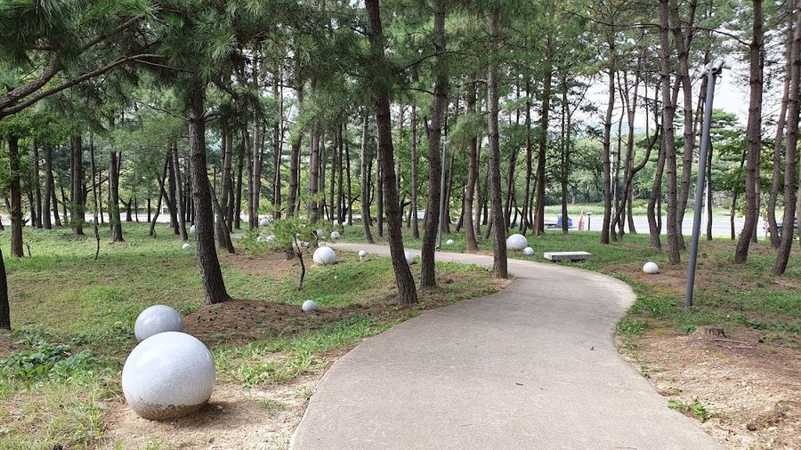 ムルノウル公園