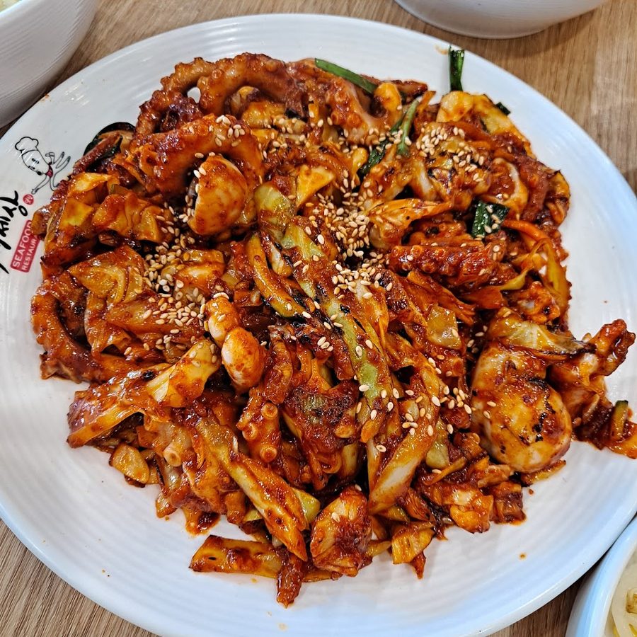 ナクチセサン シンデバン本店