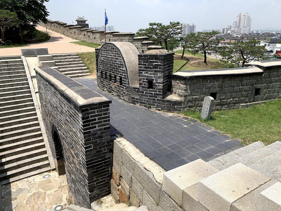 동암문