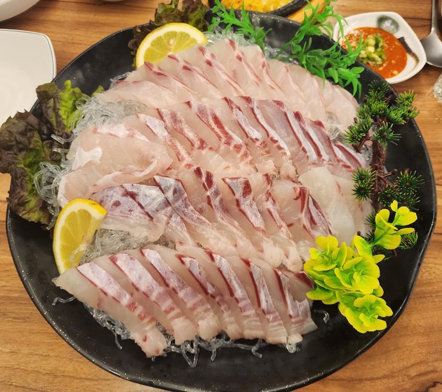 魚愛生魚片店