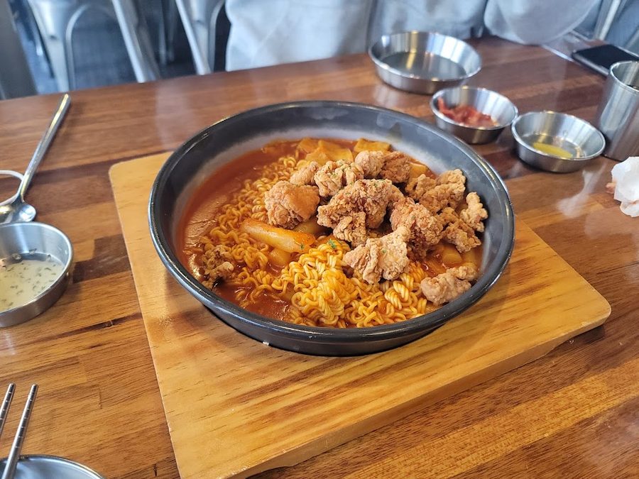 Ppalbong Bunsik Chungjangno Branch