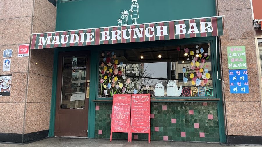 MAUDIE BRUNCH BAR