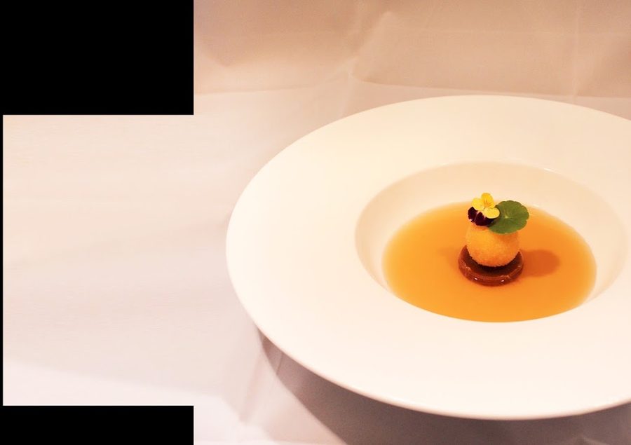 Blanc. Restaurant Saigon