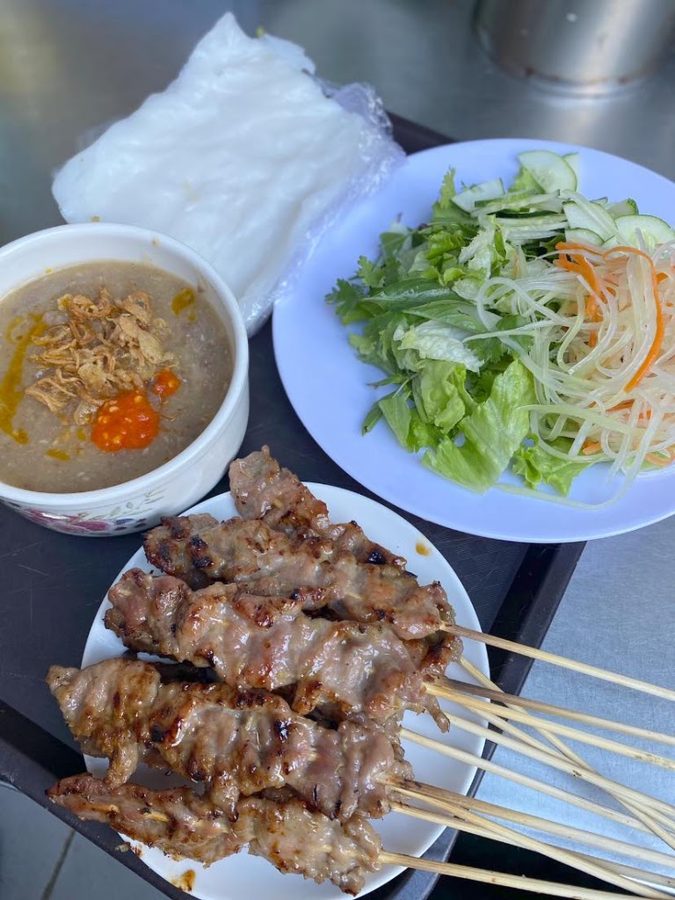 Bún Thịt Nướng Cô Chi ( Bà Muối )
