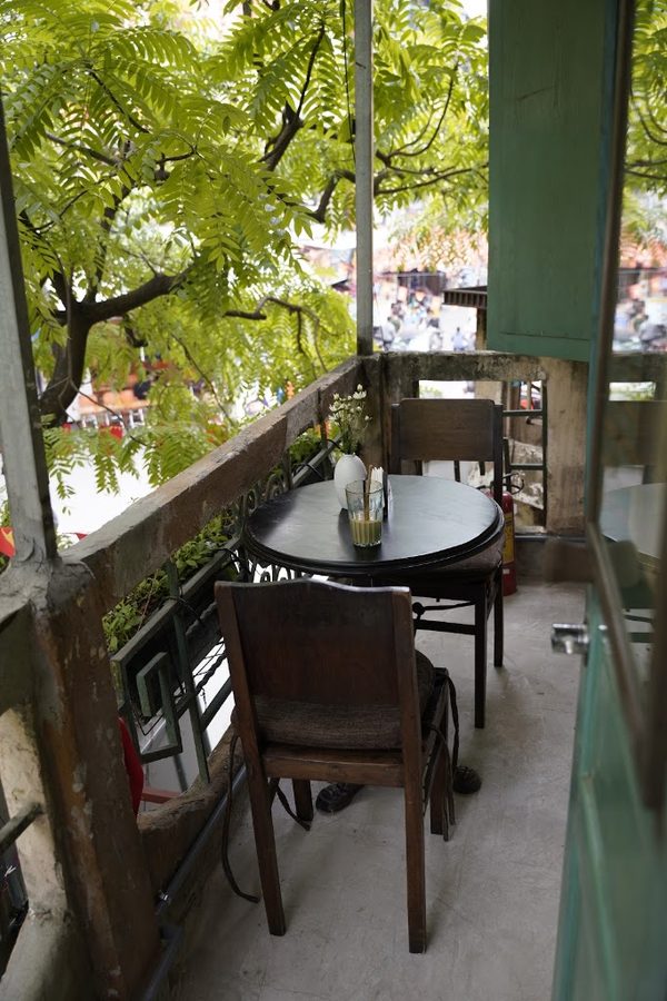 Gác Bánh Mì & Cafe