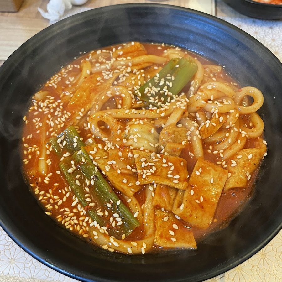 Motungi Heukmi Gimbap