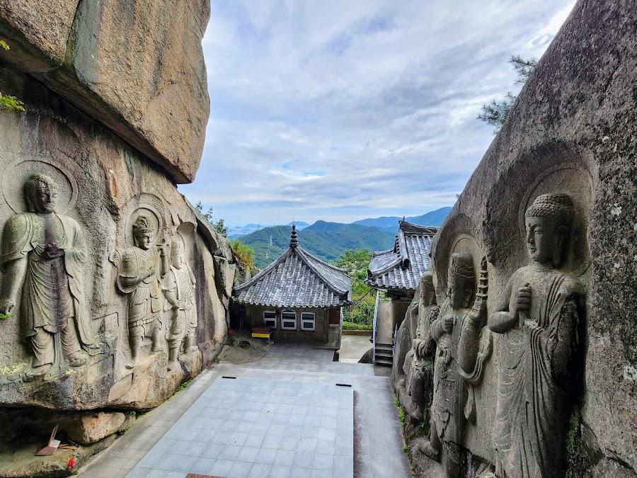 石仏寺