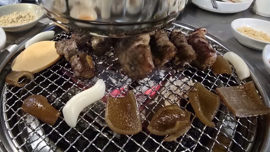 Pungnyeonsanghoe Short Ribs