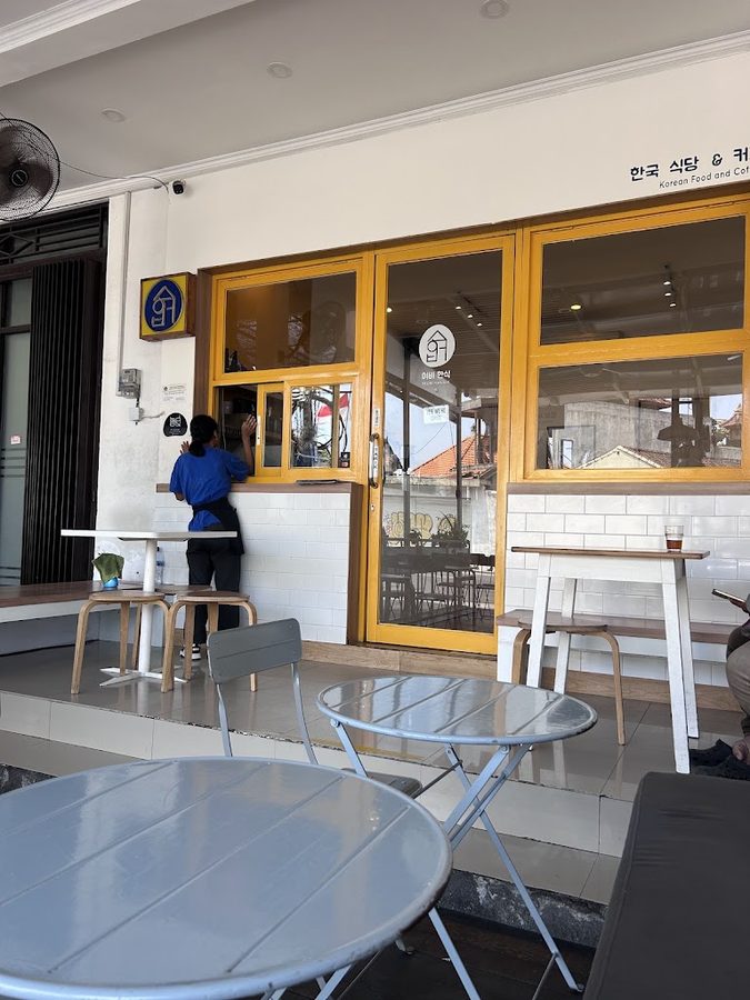 Yeobi Hansik Seminyak