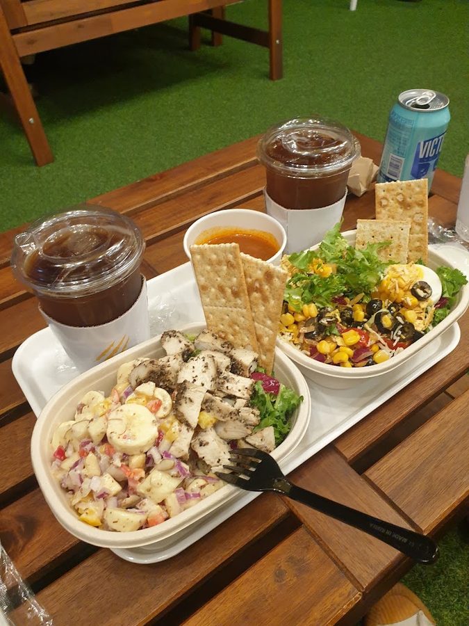 Pipi Salad