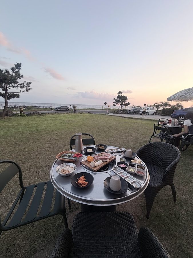 Jeju Healing Pork BBQ 濟州治癒豬