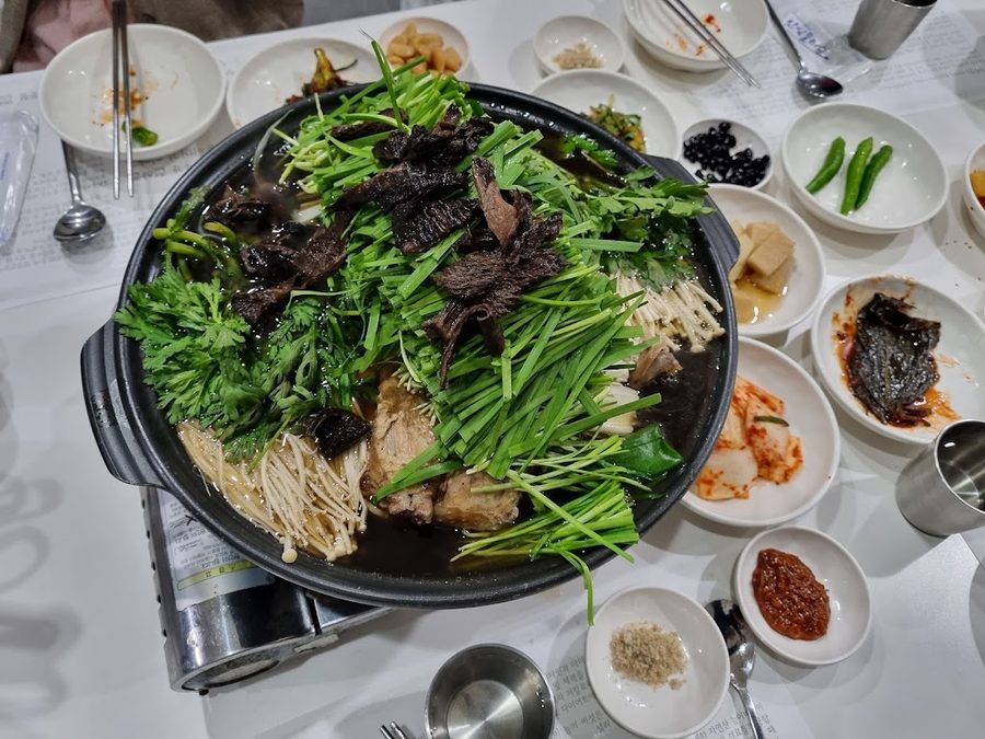 Naneungee mushroom korean Chicken Jungmun