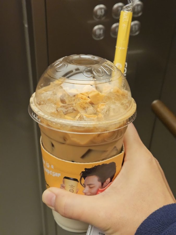 Compose Coffee Gangnam Station History Branch