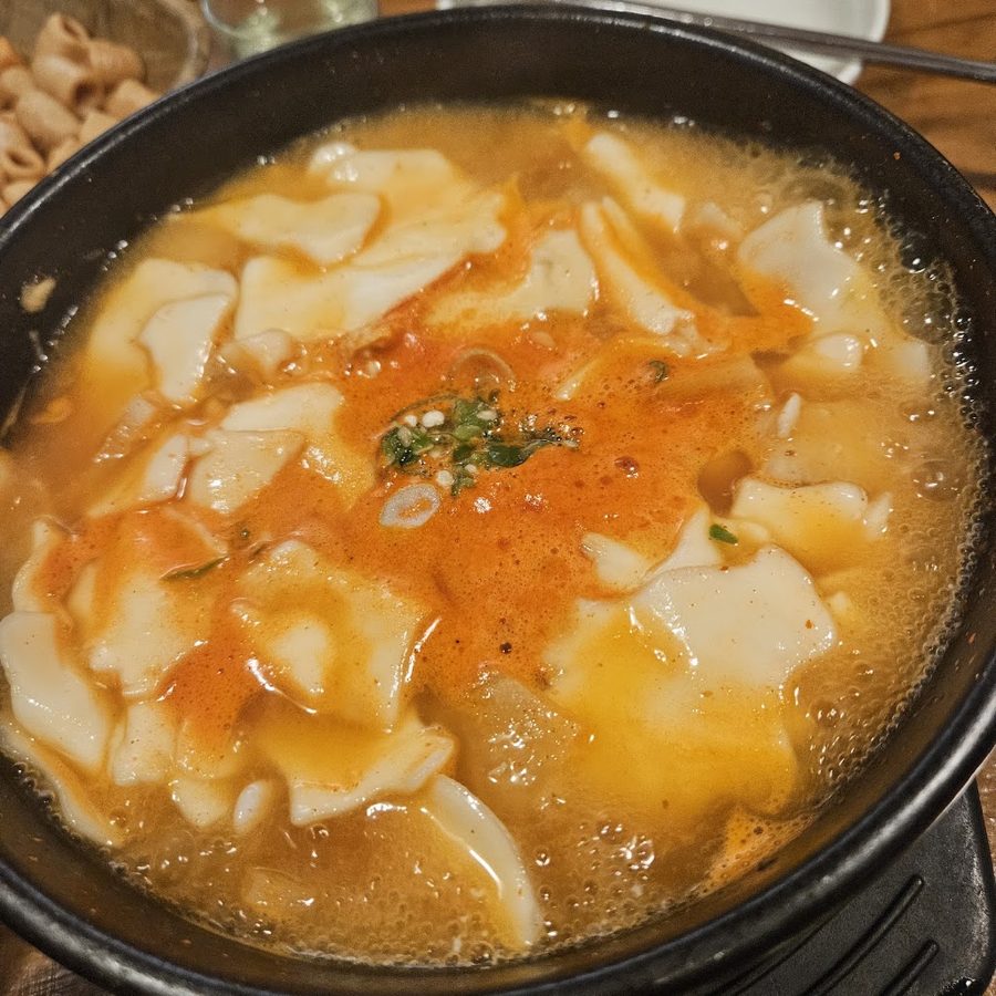 Yeokjeon Halmeoni Maekju Konkuk Univ.