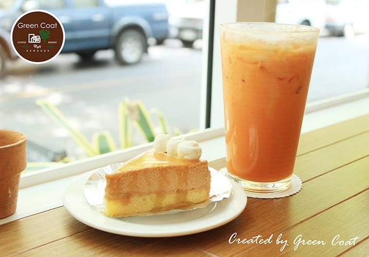 Green Coat Café