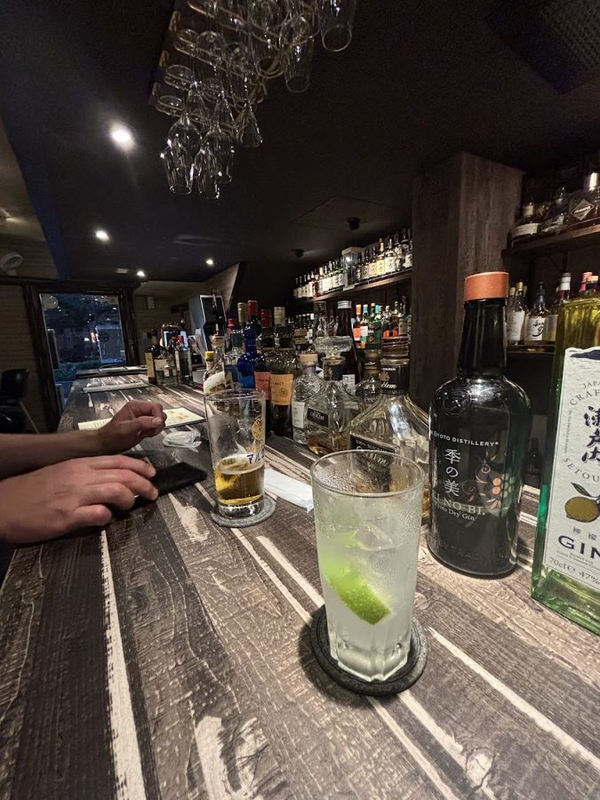 Bar Liquor Museum Shijo-Takasegawa（お酒の美術館 四条高瀬川店)