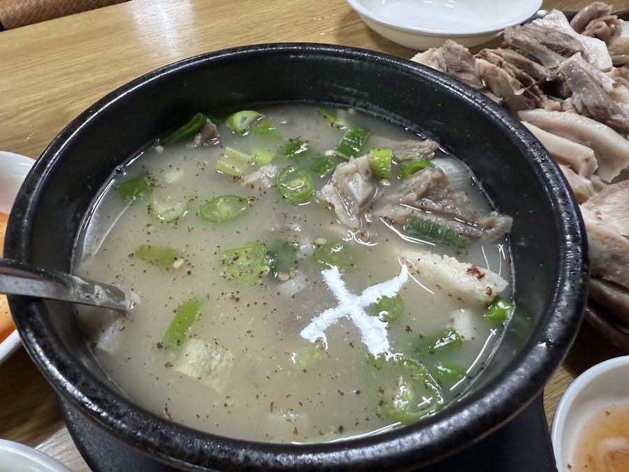 華陽市場奶奶血腸湯