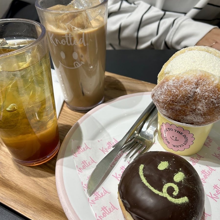 Cafè Knotted (Yeouido IFC Mall Branch)