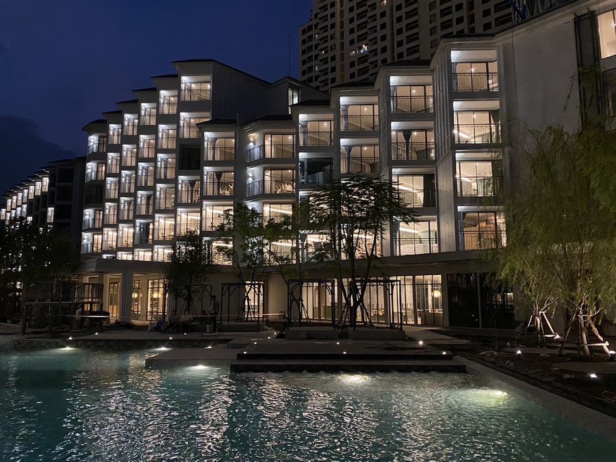 Amdaeng Bangkok Riverside Hotel